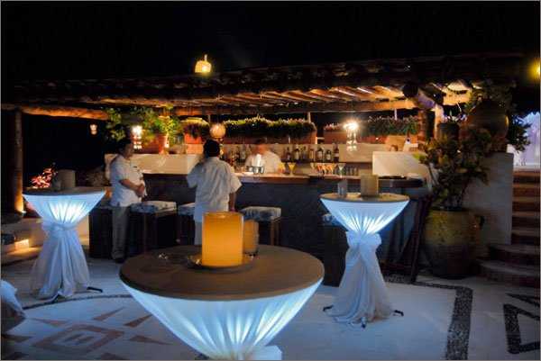 Special Events Meet-n-Greet Lounge area