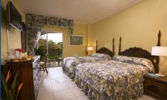 Deluxe/Premium Rooms - Breezes Runaway Bay