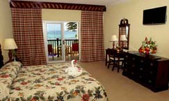 Ocean Front Rooms - Breezes Runaway Bay
